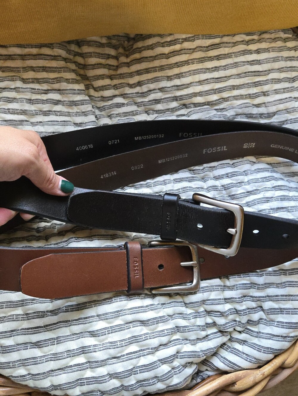 Fossil Men's Leather Belts - Black and Brown, SIZE 32